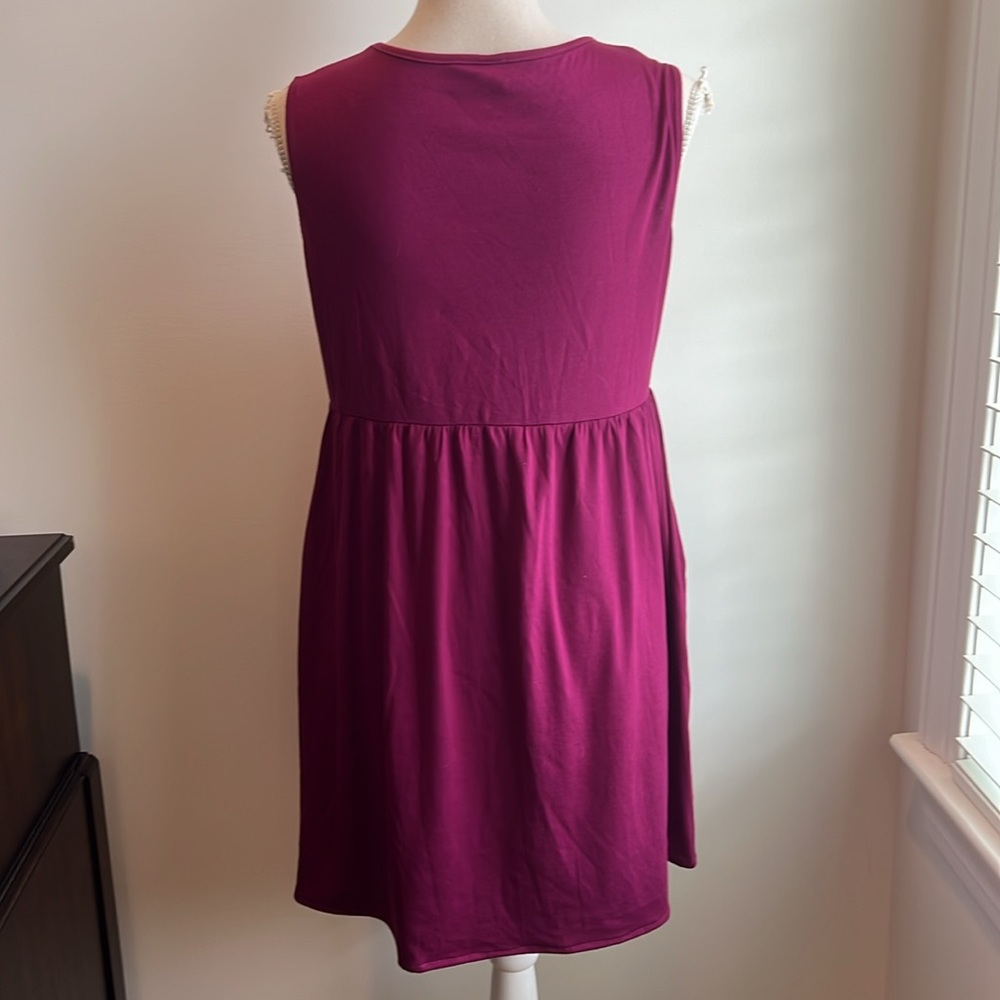 Two Sleeveless T-shirt dresses NEW - Picture 9 of 11